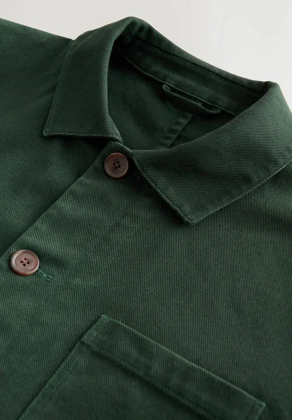 Куртка летняя Regular fit garment dyed chore Next, лесной зелёный — фото 2