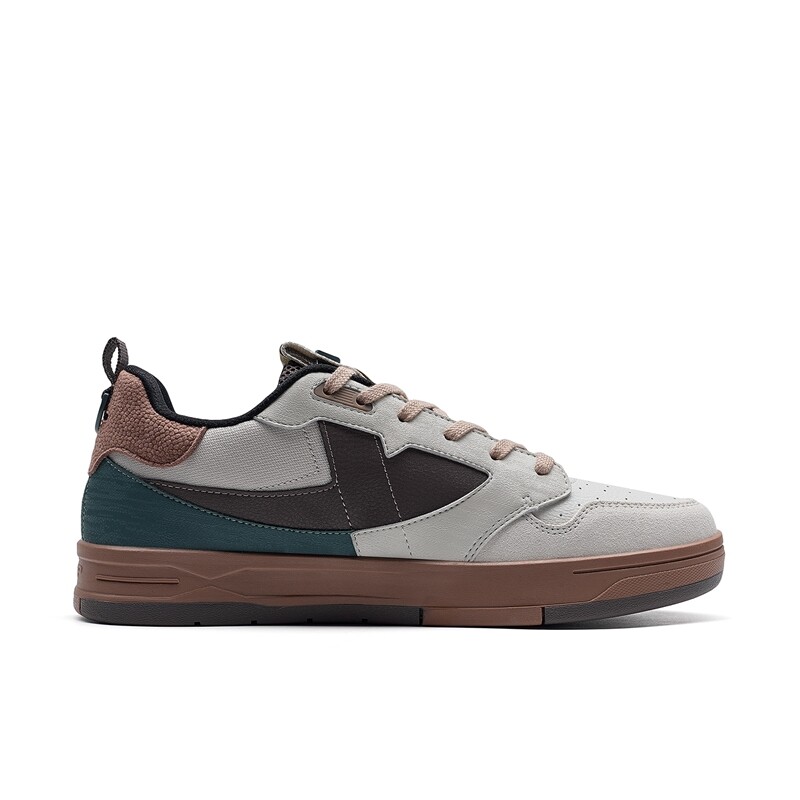 

Кроссовки XTEP Skateboarding Shoes Men Low-top Light Flax Grey/Deep Clay Grey/Mushroom Brown, светло-серый