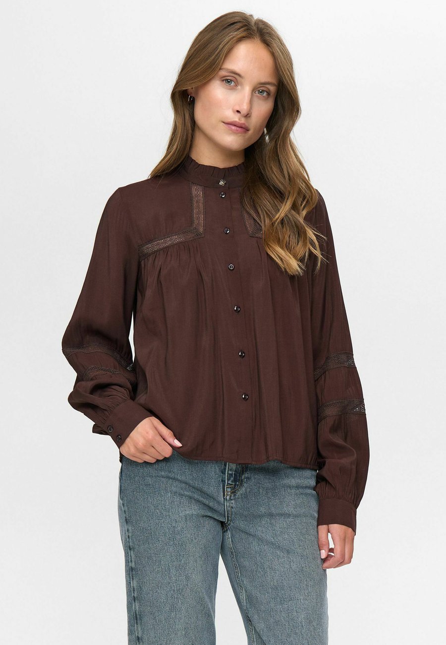 

Блуза Nümph Button-down blouse, Black Coffee/Dark Brown