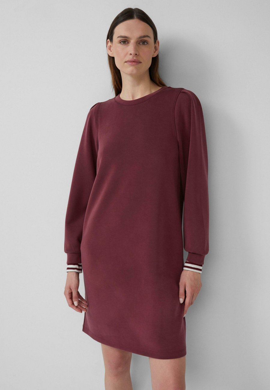 

Платье s.Oliver Day dress, Bordeaux/Dark Red