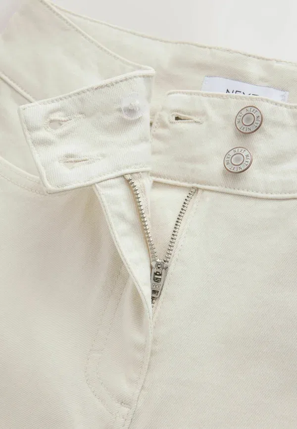 Брюки из хлопка с эластаном Tall fit - flared chino trousers Next, Ecru, экрю — фото 3