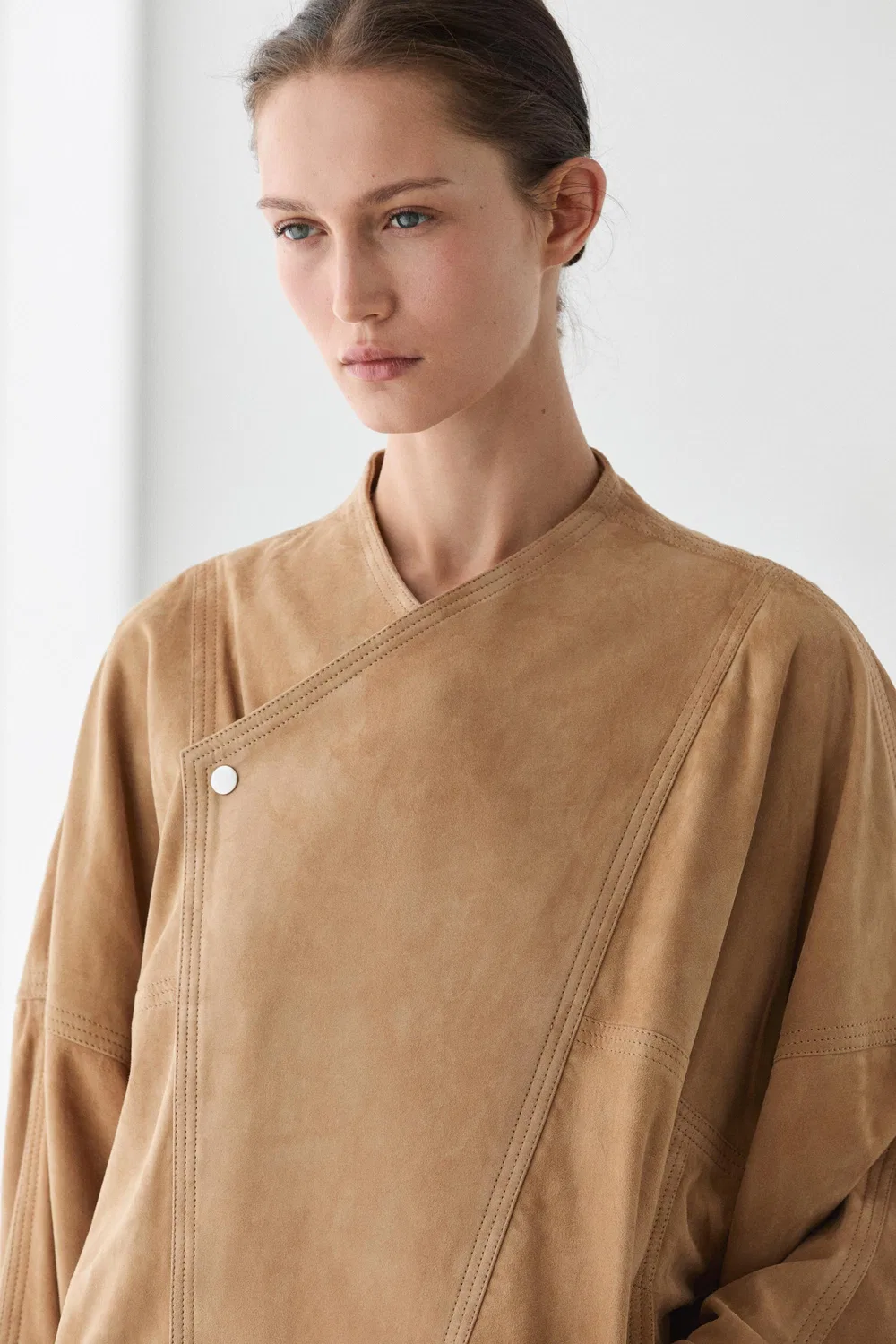 Жакет Massimo Dutti Double-Breasted Suede, коричневый — фото 3