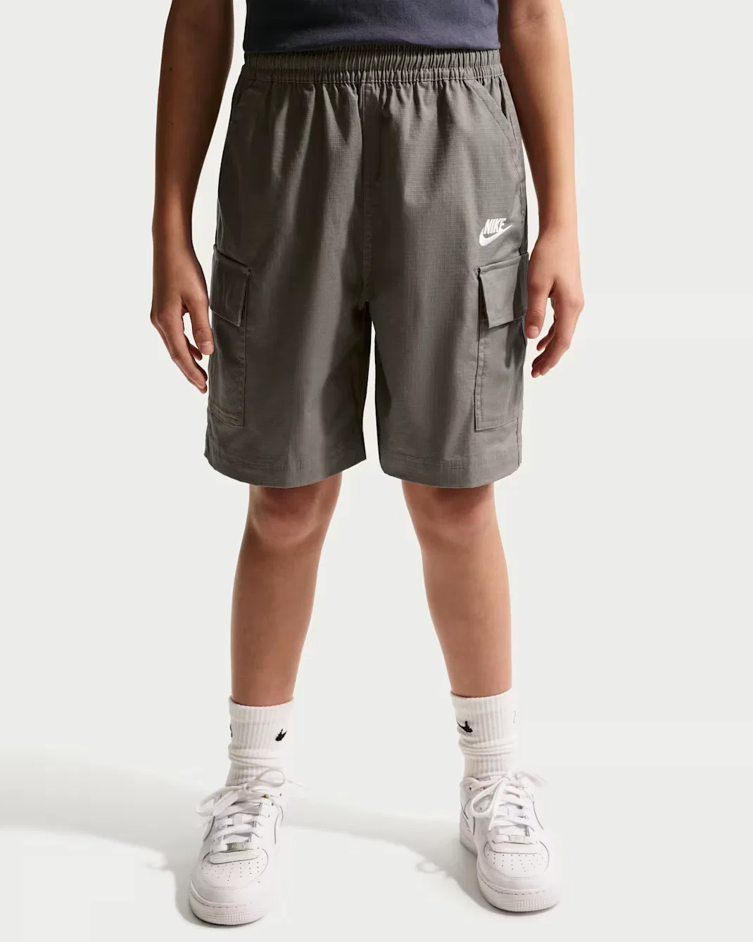 Тканые шорты-карго для детей постарше Nike Sportswear Club, Cave Stone/White — фото 3