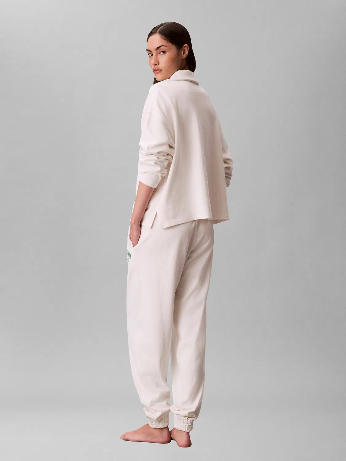 Зауженные брюки Calvin Klein Heritage белого цвета — фото 4