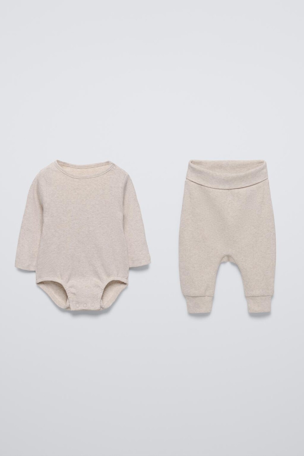

Набор из однотонного боди и леггинсов ZARA, песочный/мергель