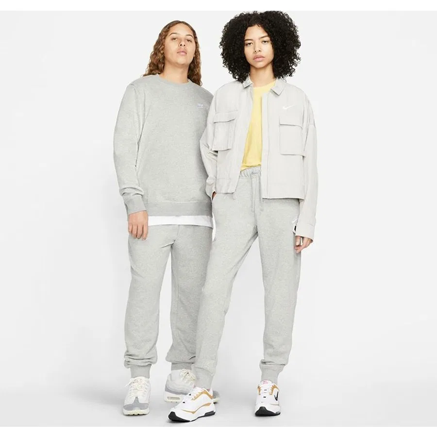 Женские спортивные брюки с принтом Sportswear Club Fleece Nike, Серый