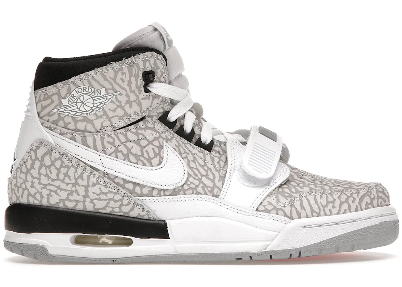 Детские кроссовки Lifestyle Jordan Legacy 312 Jordan, White/Black