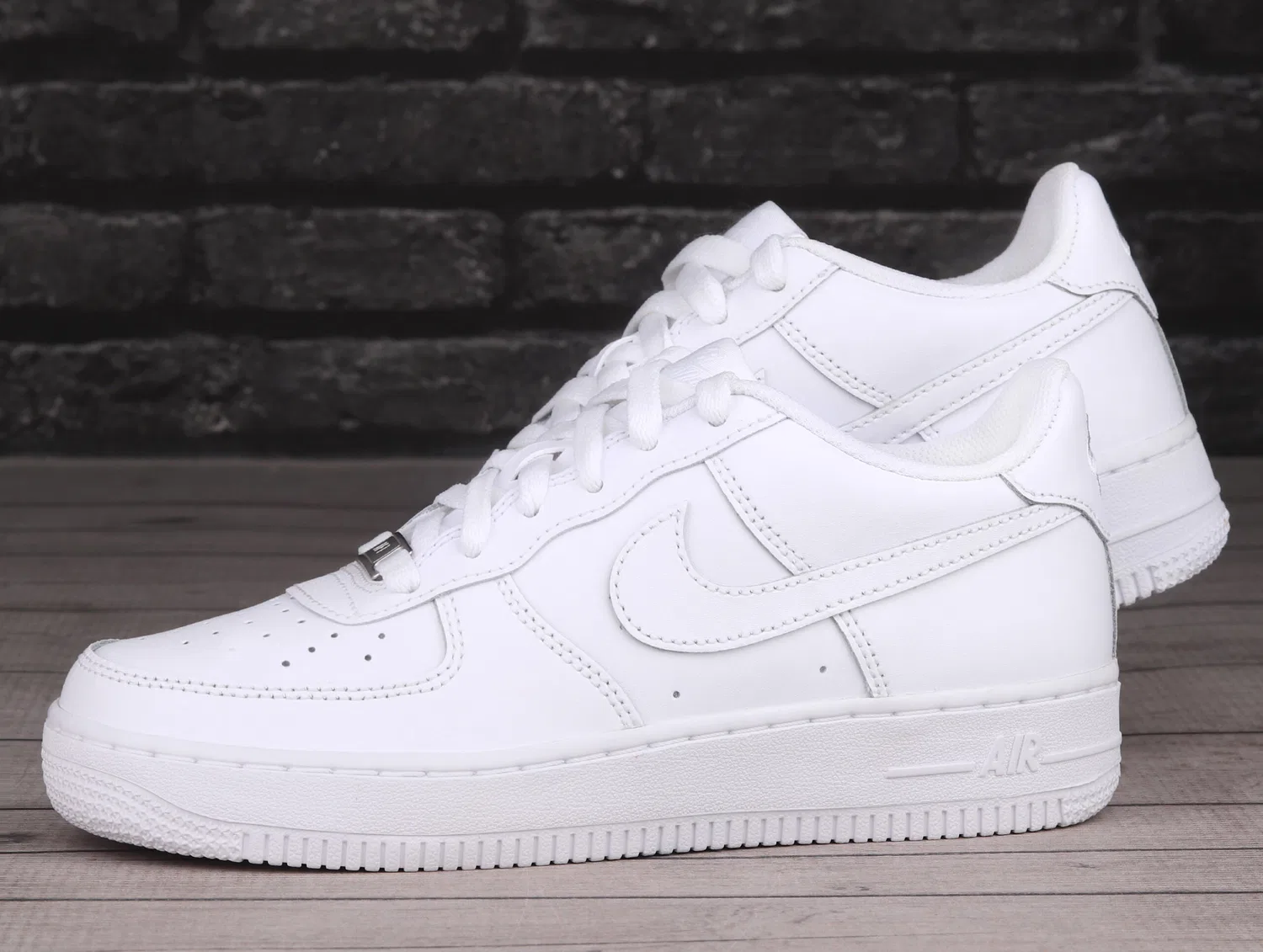 Детские кроссовки из натуральной кожи Nike Air Force 1, Weiss — фото 3