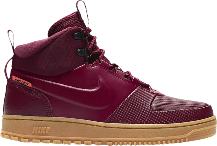 

Ботинки Nike Path Winter 'Dark Beetroot Gum', красный