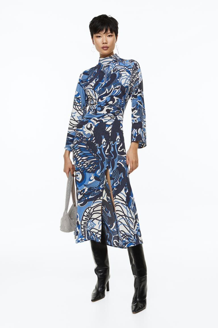 

Платье с рюшами H&M, синий/узор