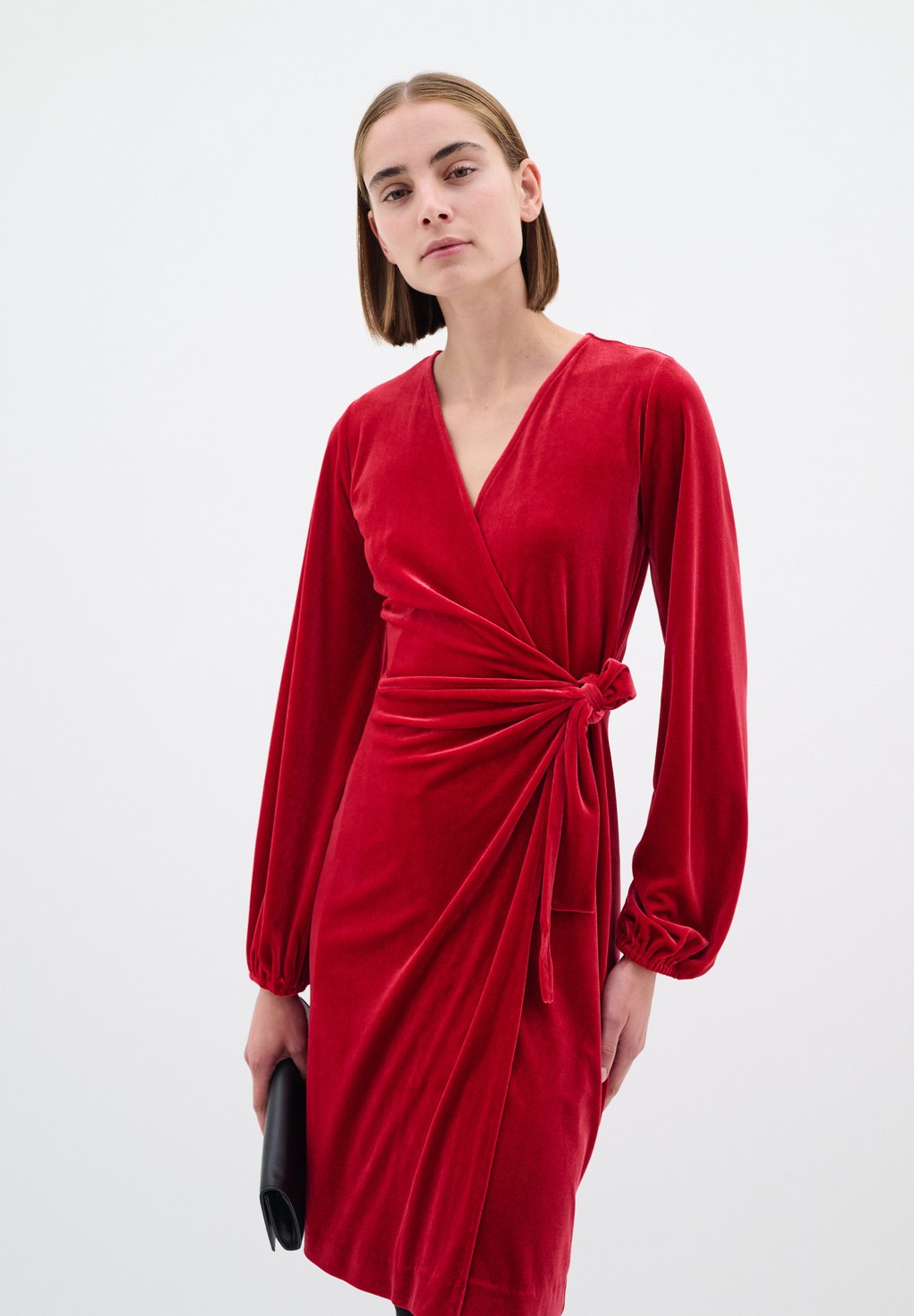 

Повседневное платье BRYNNIW GORIEL WRAP InWear, красный