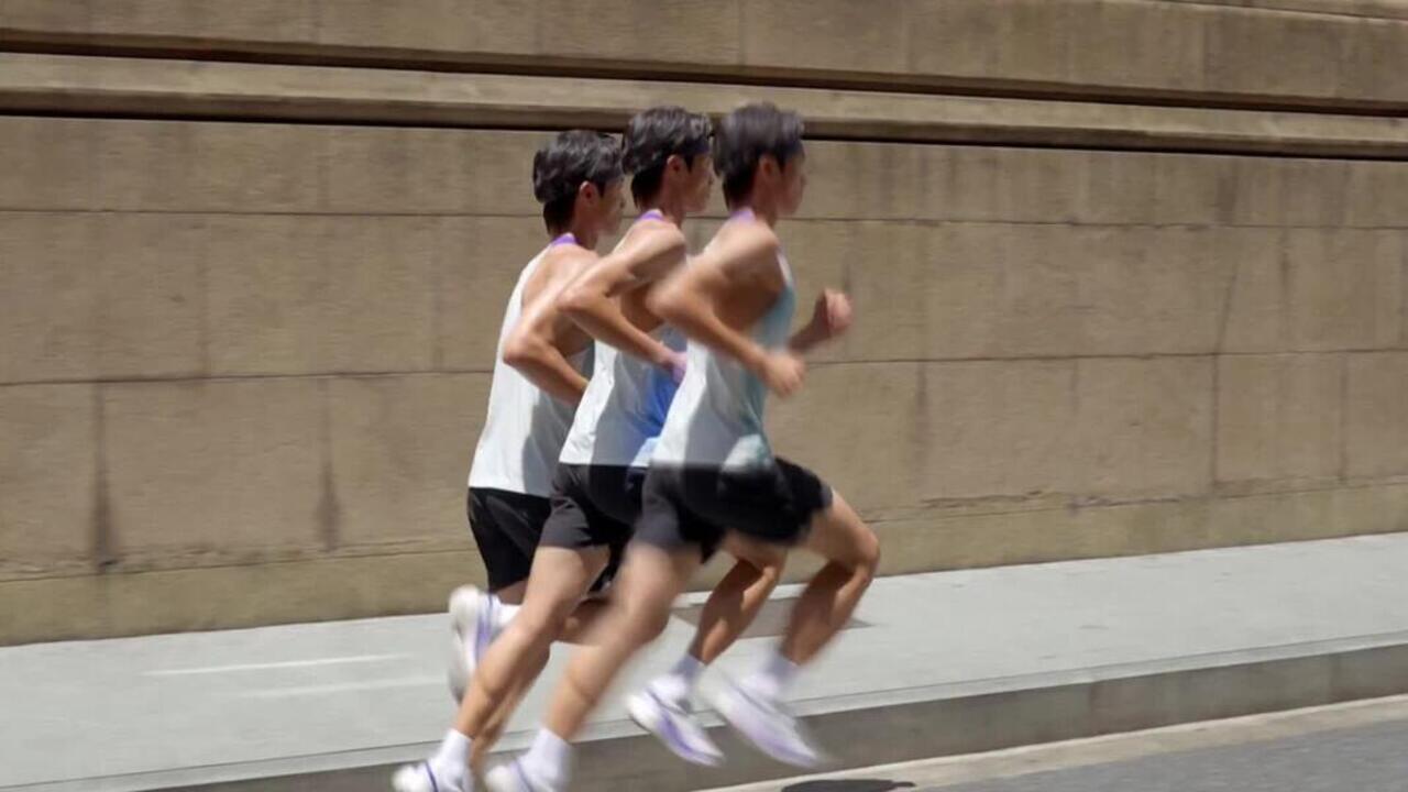 

Мужские профессиональные марафонские кроссовки с карбоновой пластиной Kiprun KD900X.2