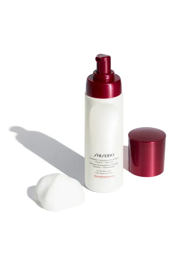 Пенка для умывания с рисовым маслом Complete cleansing microfoam Shiseido, 180 мл — фото 2