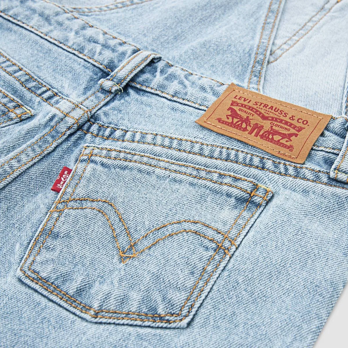 Комбинезон-Карго для девочек 2-4 лет Levi's, Far And Wide - Light Wash — фото 3