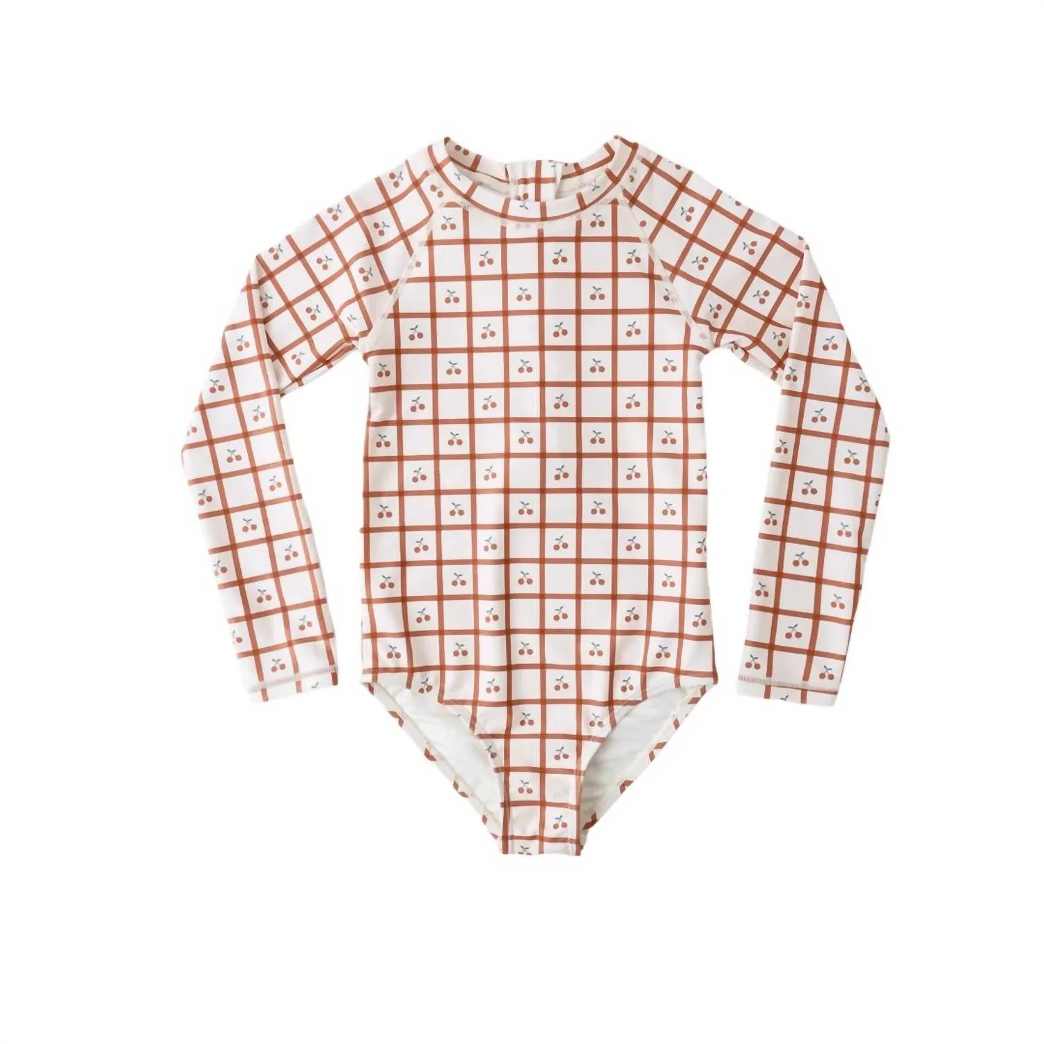 Детский купальник-лонгслив с защитой UPF 50+ Delphine Rashguard One Piece Rylee + Cru, Cherry Check