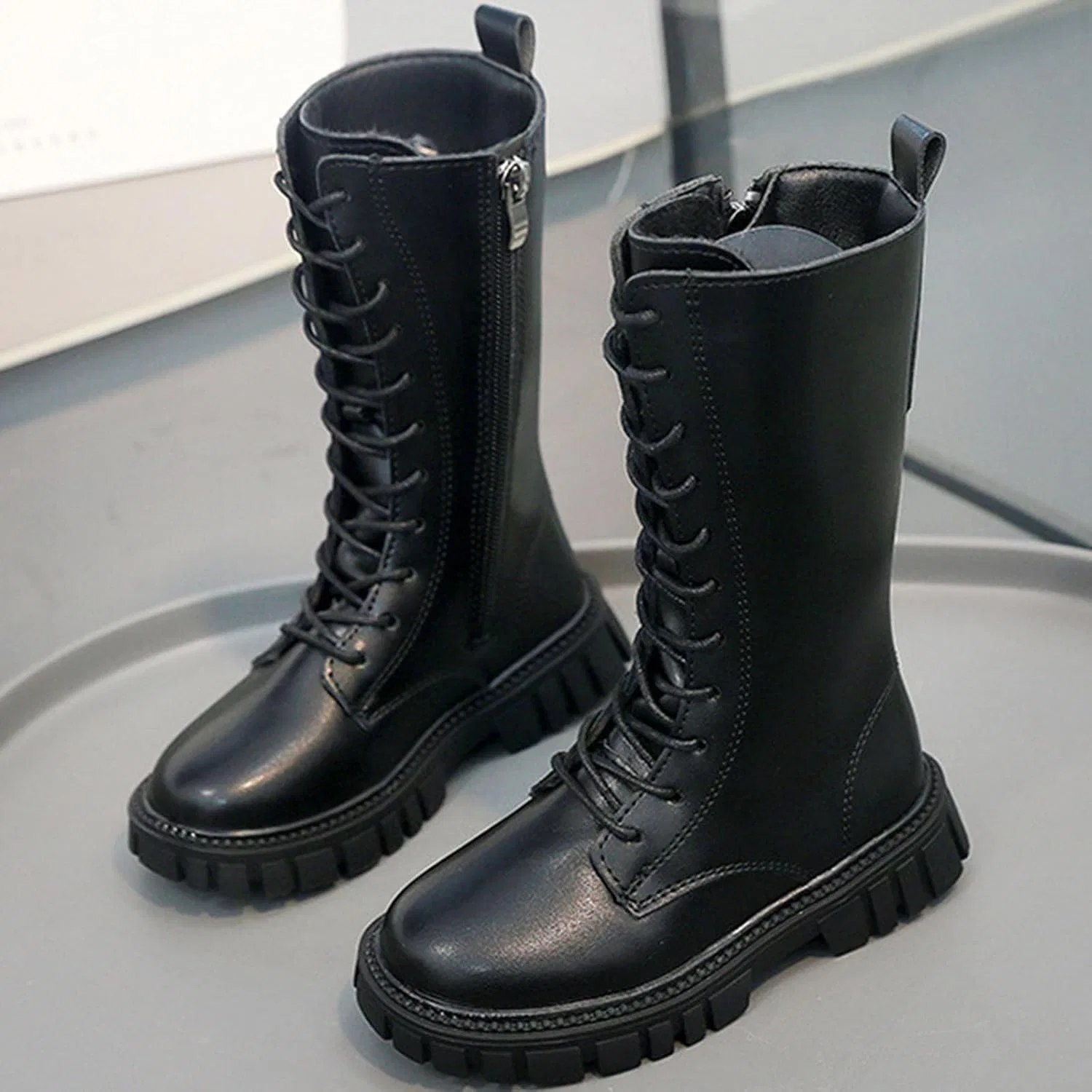 Детские ботинки для девочек на шнуровке с боковой молнией White Combat Boots, Black — фото 2