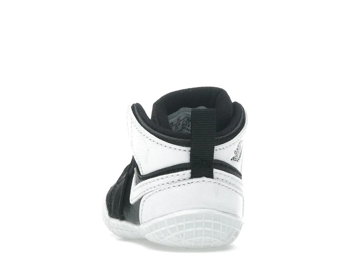 Детские кроссовки Lifestyle с принтом Jordan 1 Crib Bootie Jordan, Black/White/White — фото 4