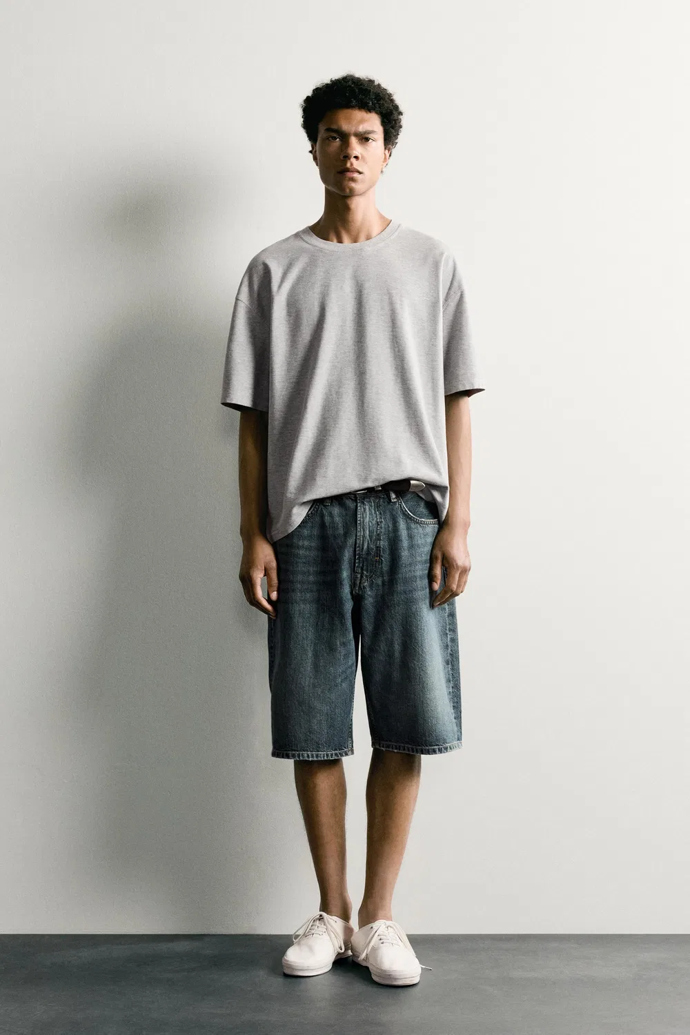 Футболка свободного кроя с декоративными швами. ZARA, Grey marl