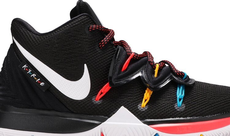 Кроссовки Nike Kyrie 5 GS 'Friends', черный — фото 3