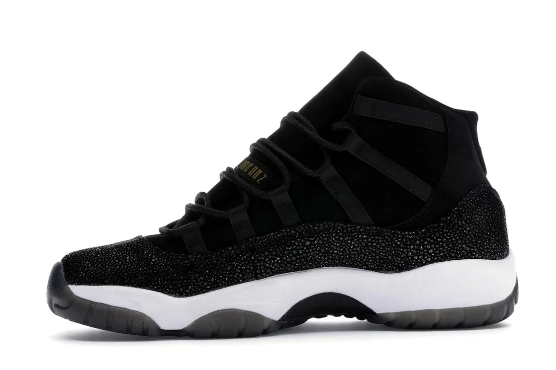 Детские кроссовки с блестящим верхом Jordan 11 Retro Heiress Black Stingray, Black/Metallic Gold-White-Infrared 23 — фото 3