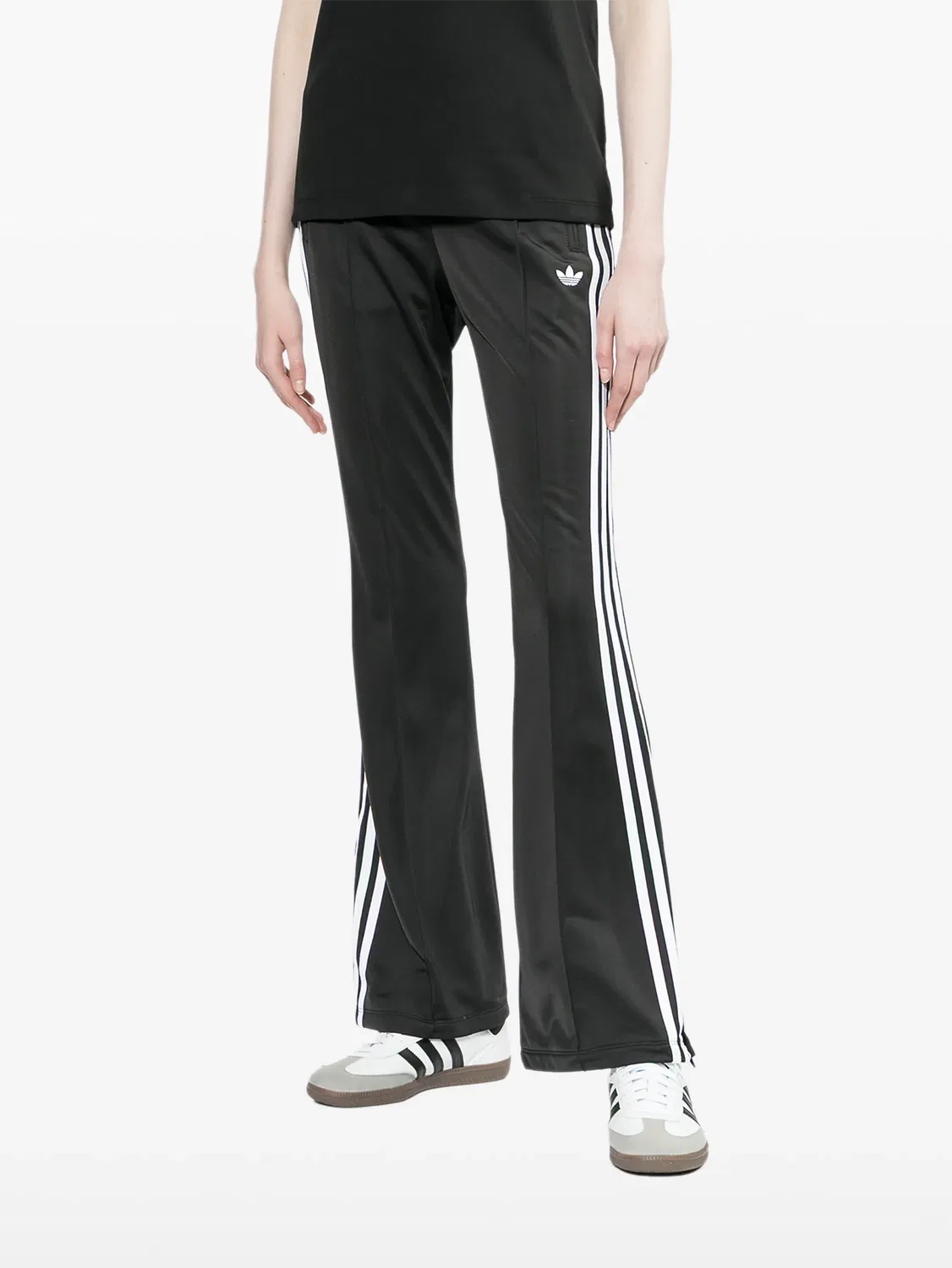 Расклешенные брюки с черной полосой Adidas, черный — фото 2
