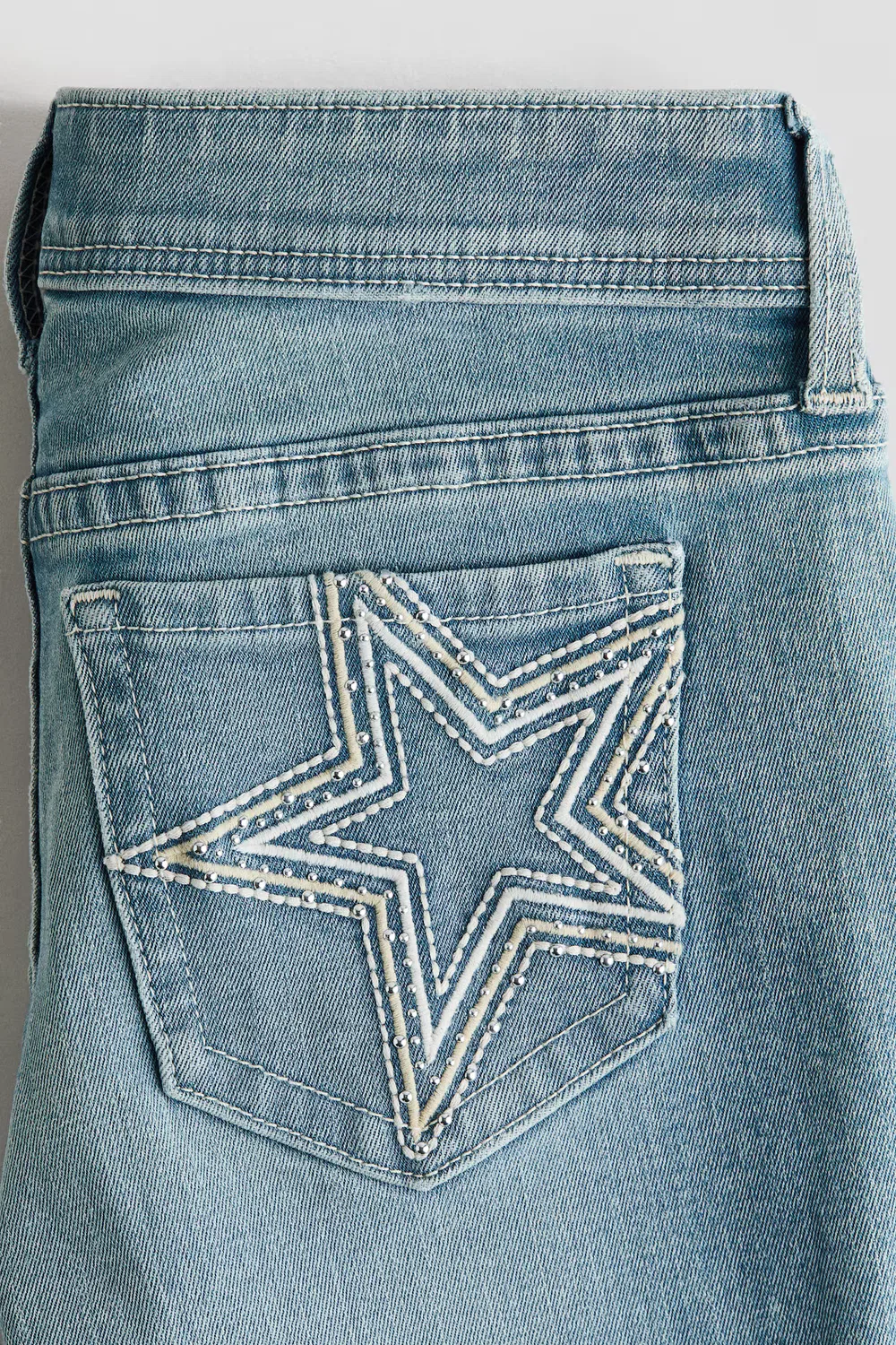 Джинсы-Клеш с вышивкой H&M, Helles Denimblau — фото 3