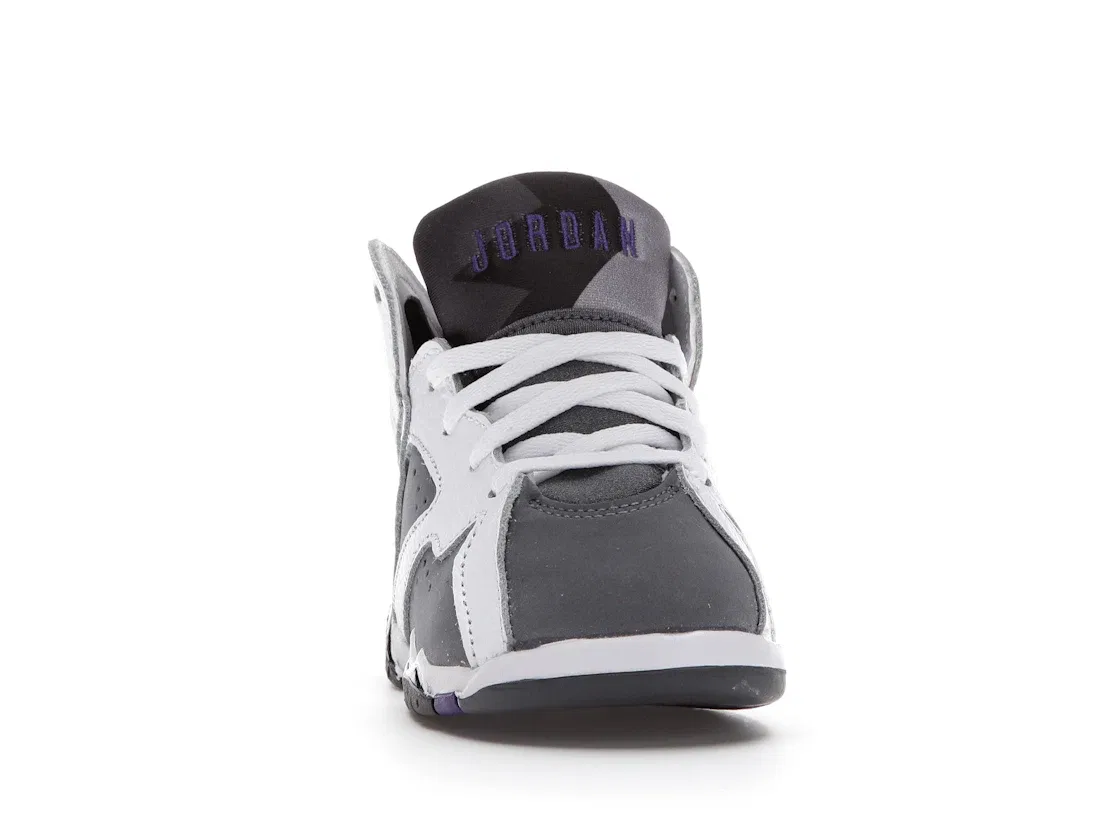 Детские кроссовки с ретро-дизайном Jordan 7 Retro Jordan, White/Flint Grey-Black-Varsity Purple — фото 2