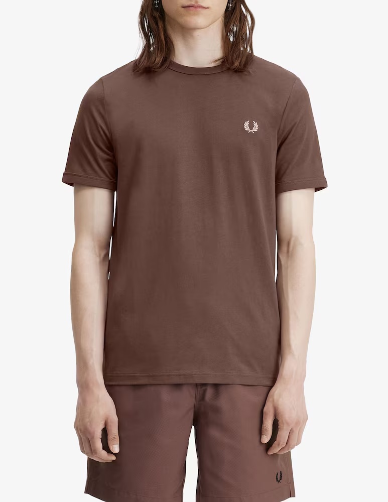 

Базовая футболка с логотипом Fred Perry, коричневый