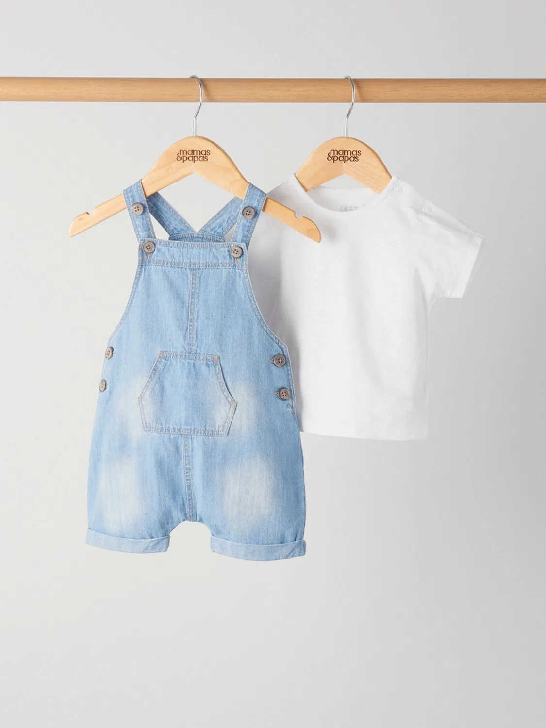Комплект из футболки и джинсового комбинезона Mamas & Papas, синий