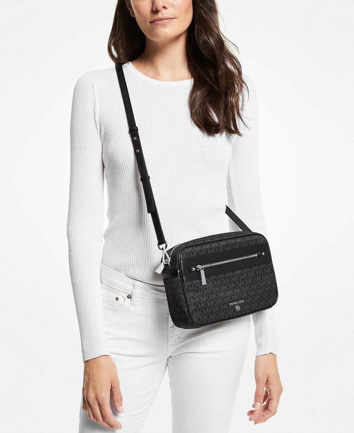 

Сумка MICHAEL Michael Kors Signature Jet Set Charm Small, черный
