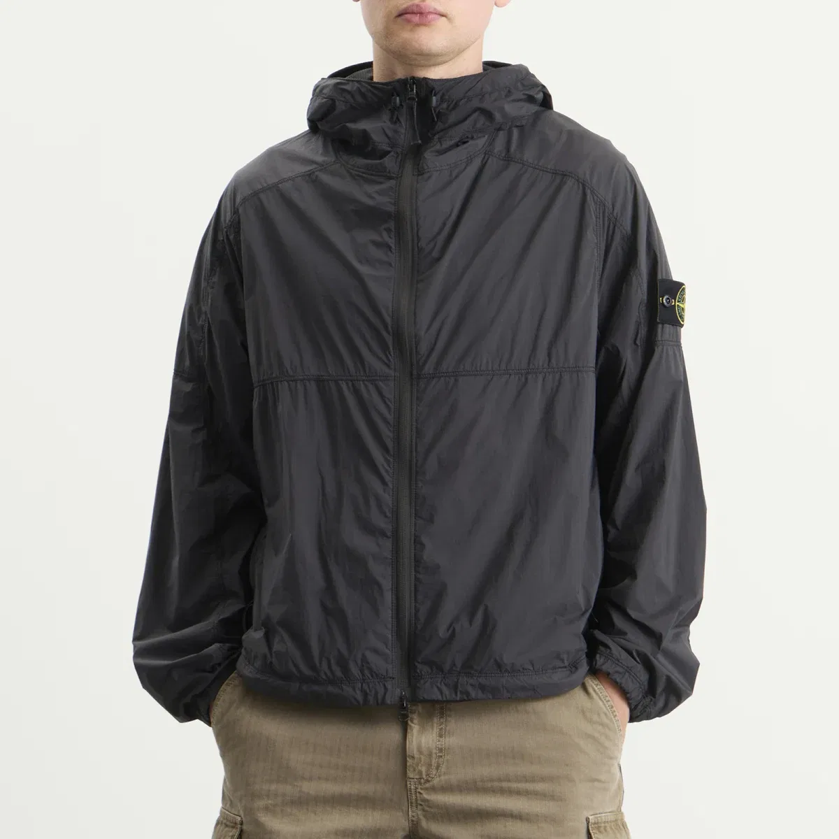 Куртка из ультралегкого нейлона с капюшоном Ultralight Nylon Stretch-Tc Hooded Jacket Stone Island, Black — фото 2