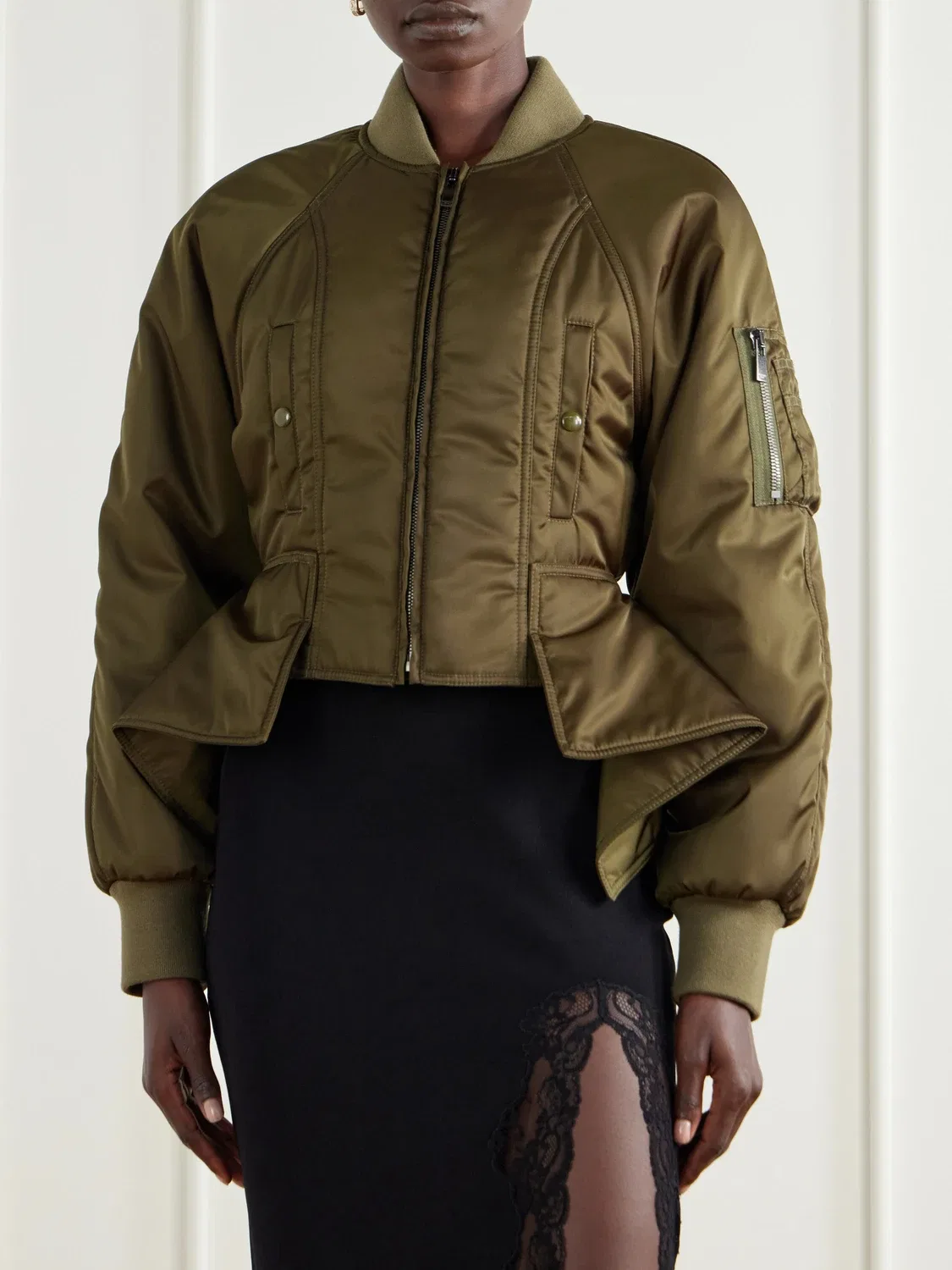 Укороченная куртка из атласа с панелями Balmain, хаки — фото 3