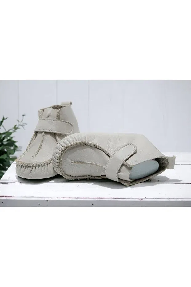 Детские туфли для первых шагов из натуральной кожи Akdam, Beige