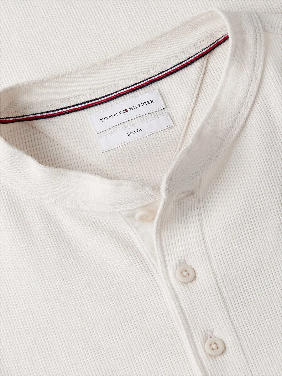 Футболка TOMMY HILFIGER светло-бежевого цвета — фото 4