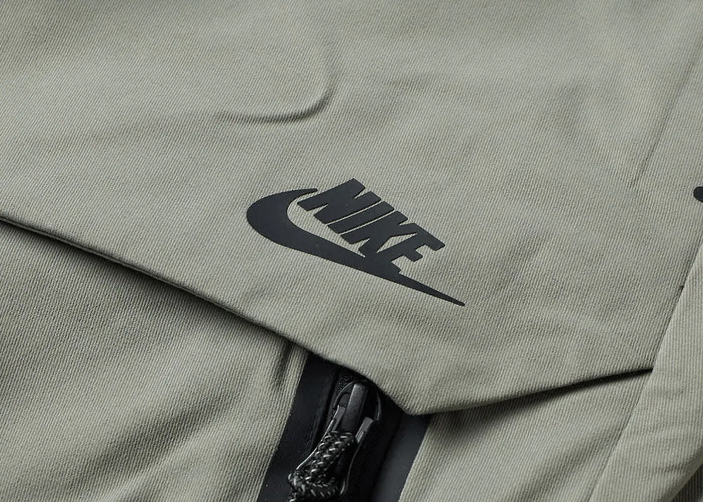 Мужские шорты с принтом Nike Tech Pack, Dark Stucco/Black — фото 2