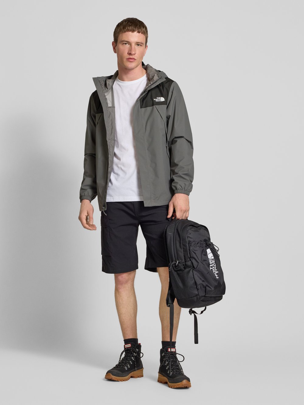 

Ветровка с этикеткой модель 'ANTORA' The North Face
