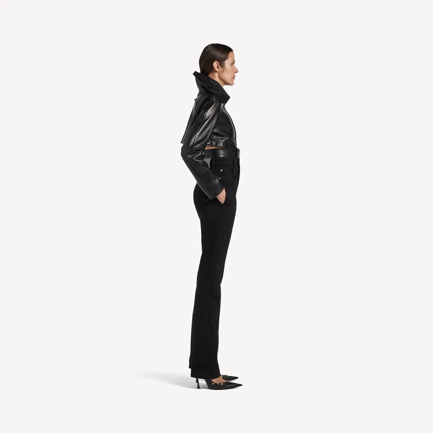 Укороченная женская куртка черного цвета Balenciaga, черный — фото 2