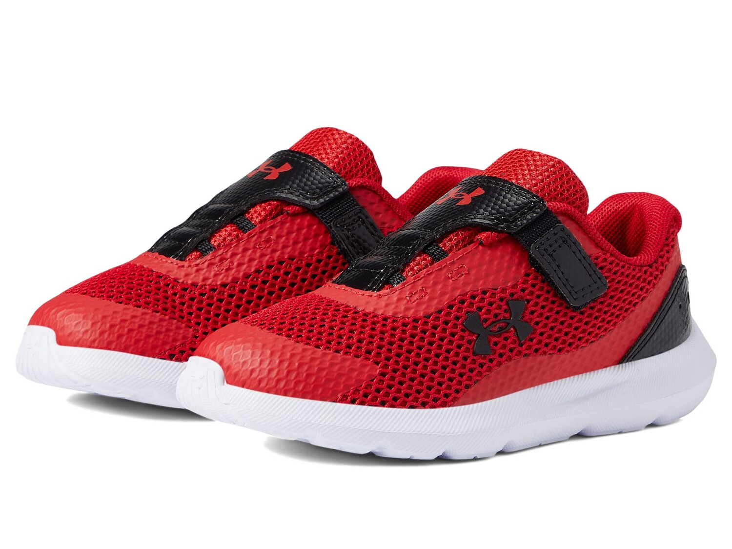 

Кроссовки Under Armour Kids, Surge 3 AC