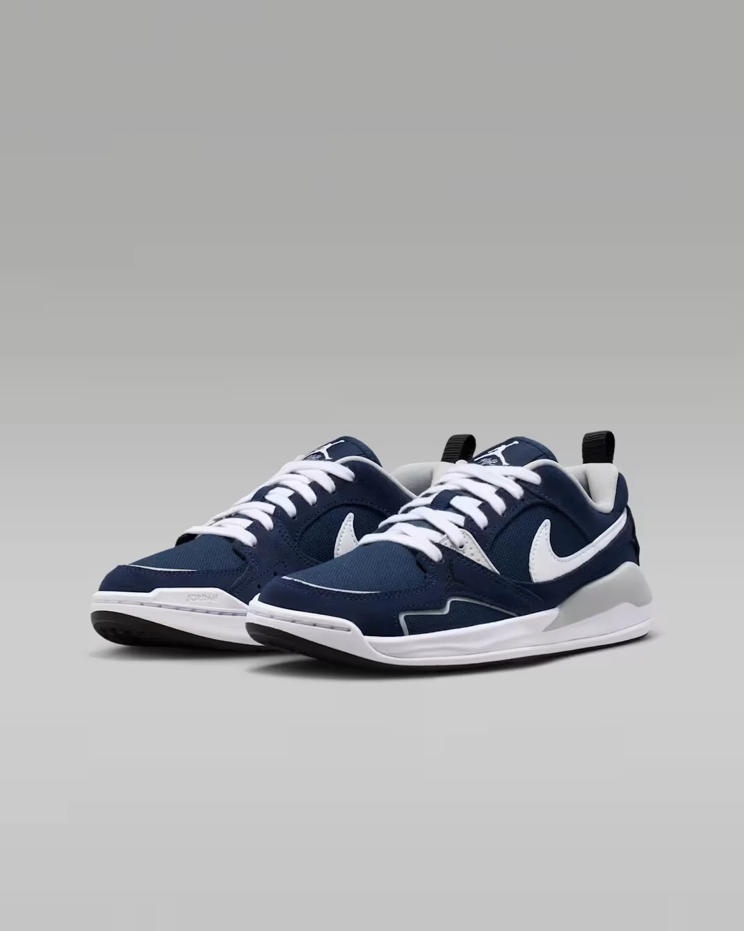 Кроссовки подростковые Nike Jordan CMFT Era, темно-синий/белый — фото 4