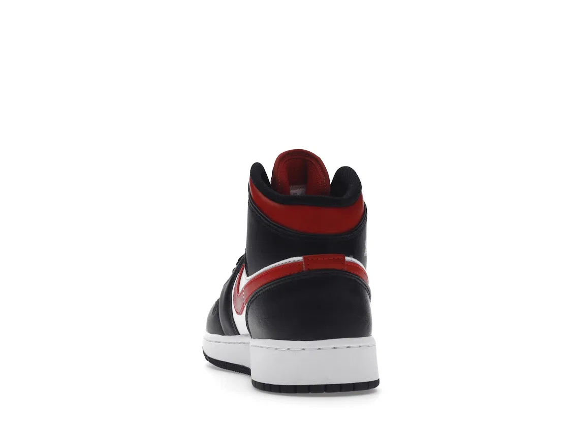 Детские кроссовки Lifestyle с принтом Air Jordan 1 Mid Jordan, Black Fire Red White — фото 4