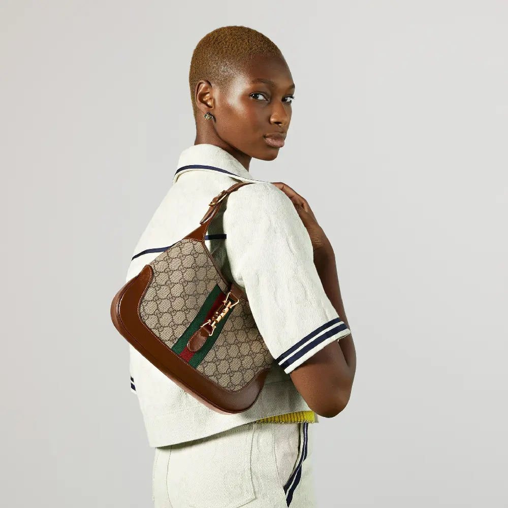 

Сумка-хобо GUCCI Jackie 1961 small hobo, бежевый