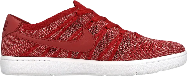 

Кроссовки Nike Tennis Classic Ultra Flyknit, красный