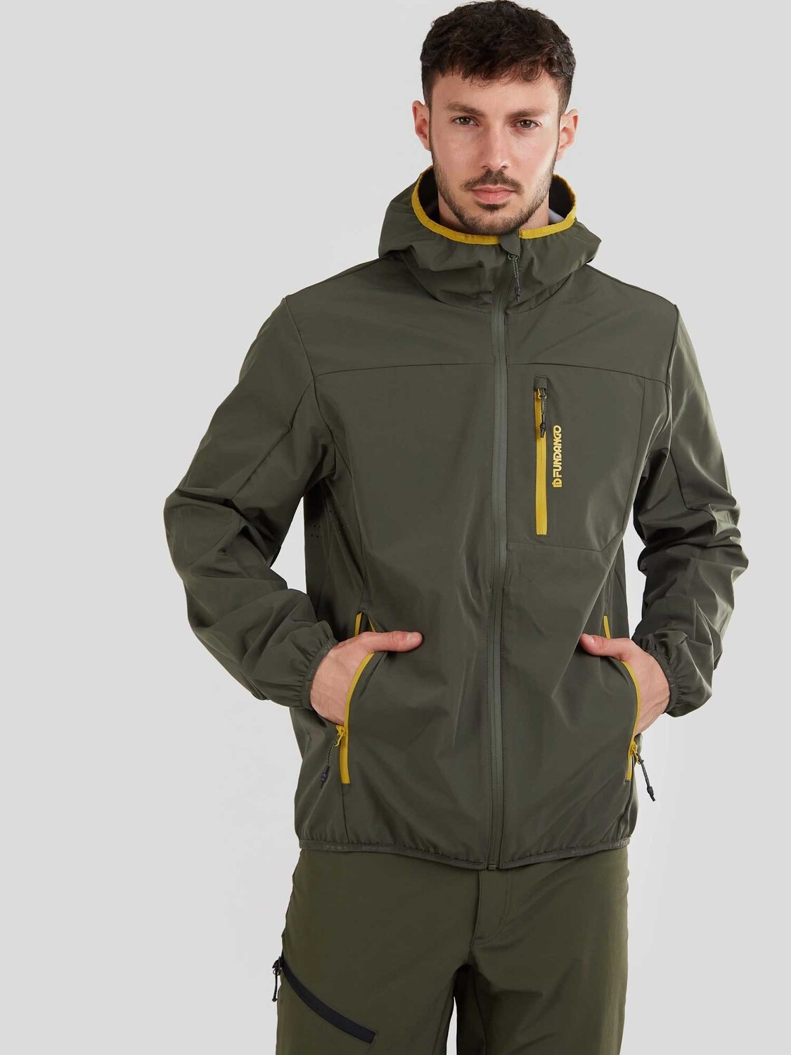 

Куртка Fundango Alloy Hooded Softshell, зеленый