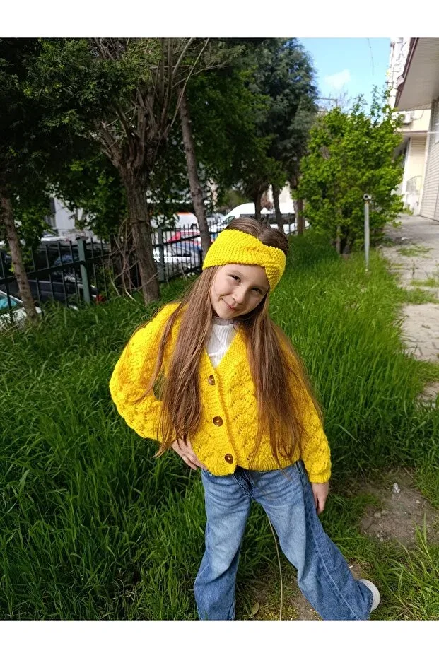 Детский кардиган с V-образным вырезом Hand knitted kids cardigan El Örgüsü Cici Bebe, Yellow — фото 2