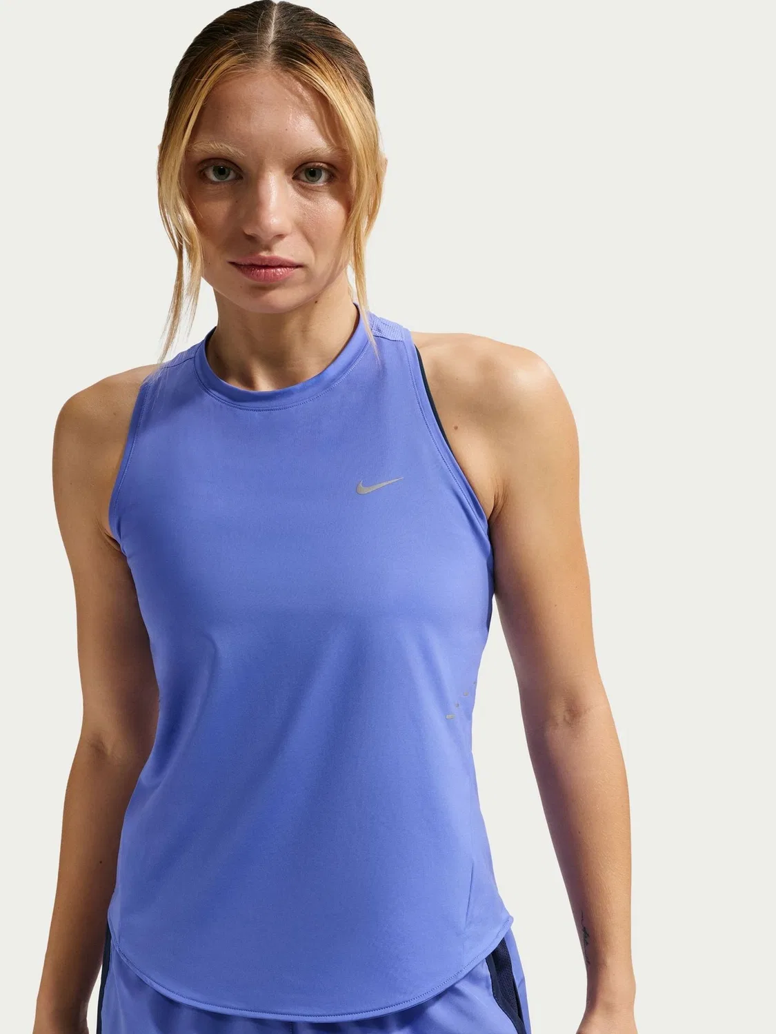 Топ для бега Swift Dri-FIT Nike, сапфировый синий