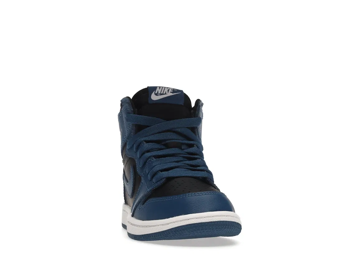 Детские кроссовки с двухцветным дизайном Jordan 1 Retro High OG Dark Marina Blue Jordan, Dark Marina Blue/Black-White — фото 2