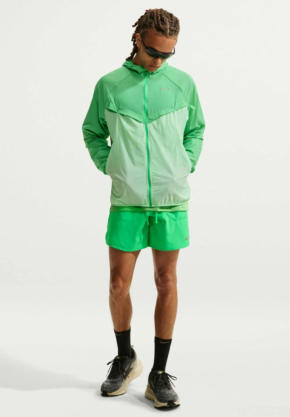 Куртка для бега M nk uv rpl stride - беговая куртка Nike Performance, Green Spark Cucumber Calm