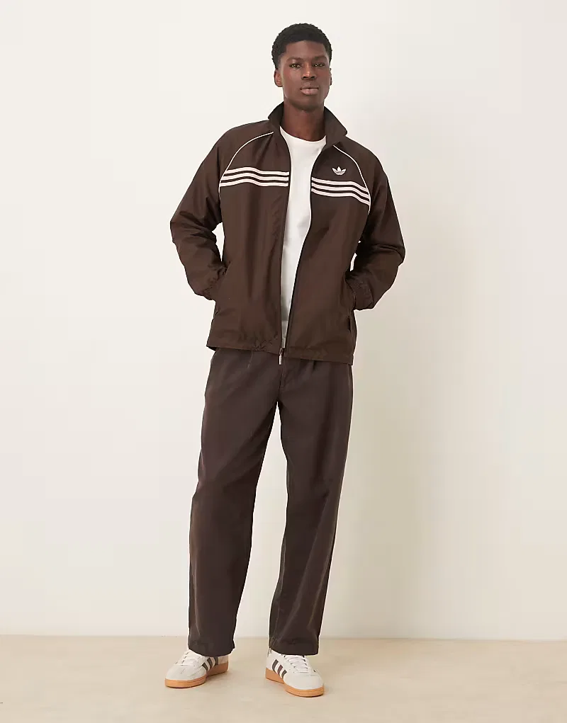 Спортивная куртка Adidas Originals с полосой на груди, кофейно-коричневый — фото 2