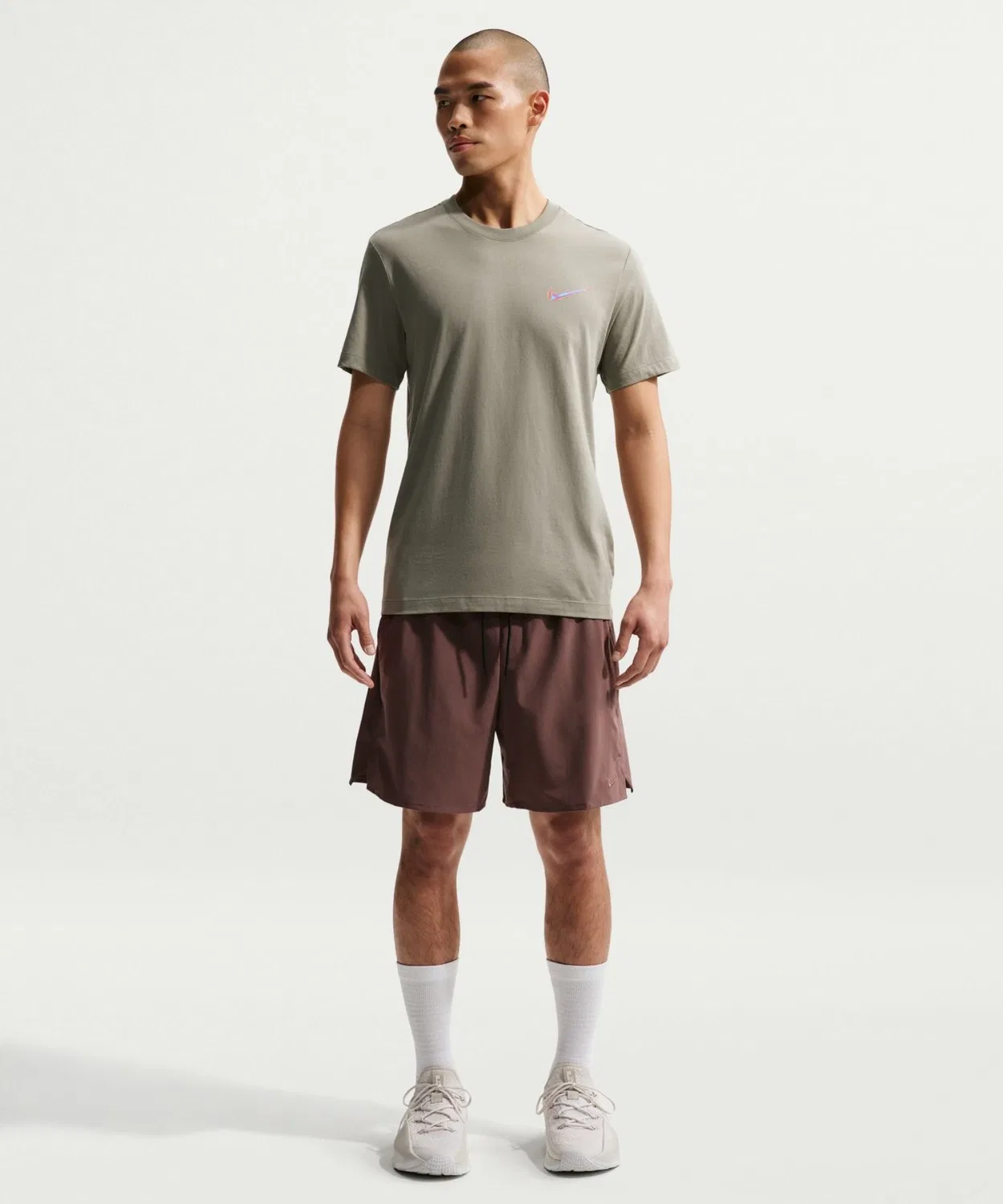 Мужская футболка с коротким рукавом NIKE STD TRAIN THERMAL S/S, Черный — фото 3