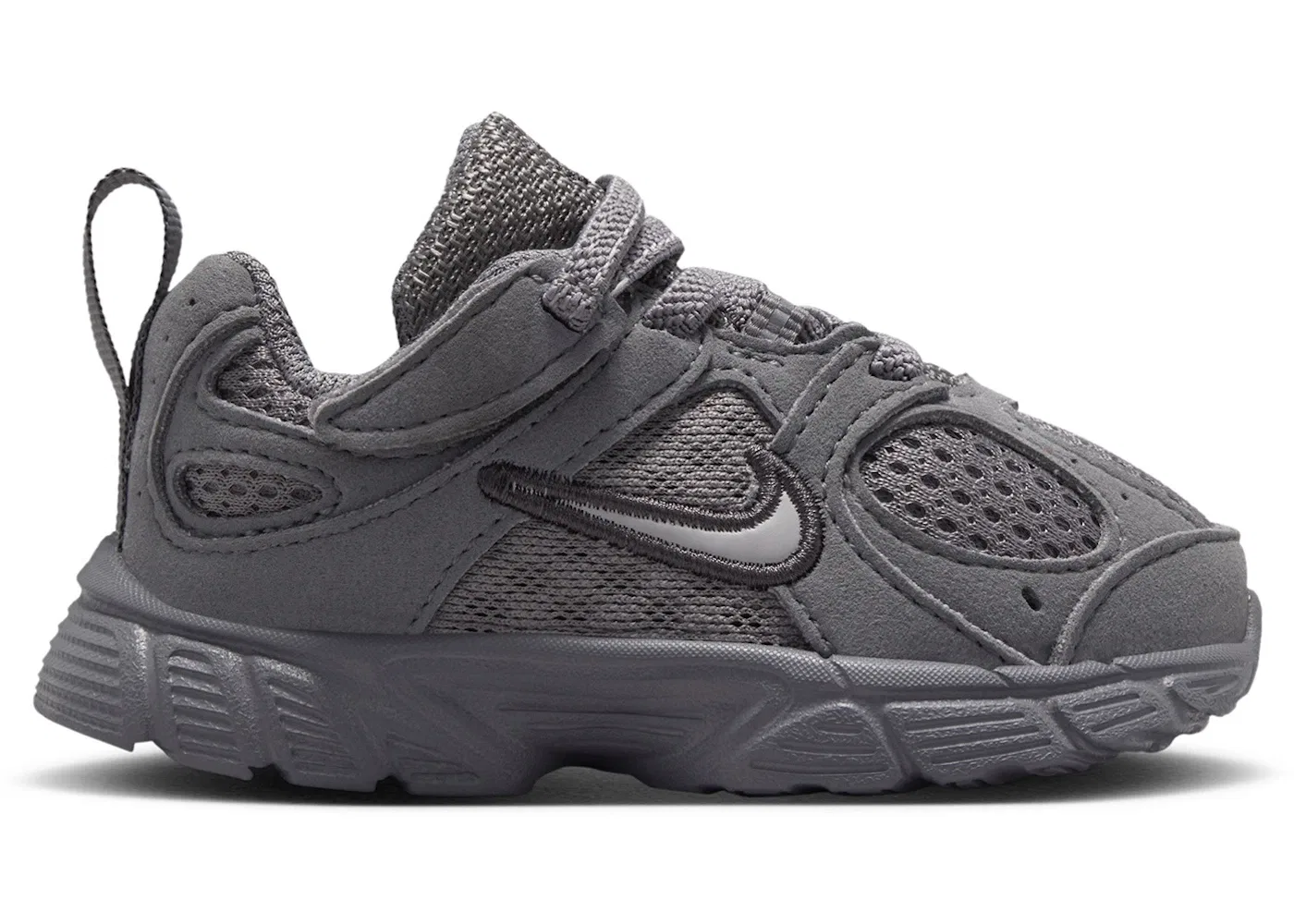 Детские кроссовки Lifestyle с замшевым верхом Nike V5 Runner Suede, Pencil Point/Atmosphere Grey